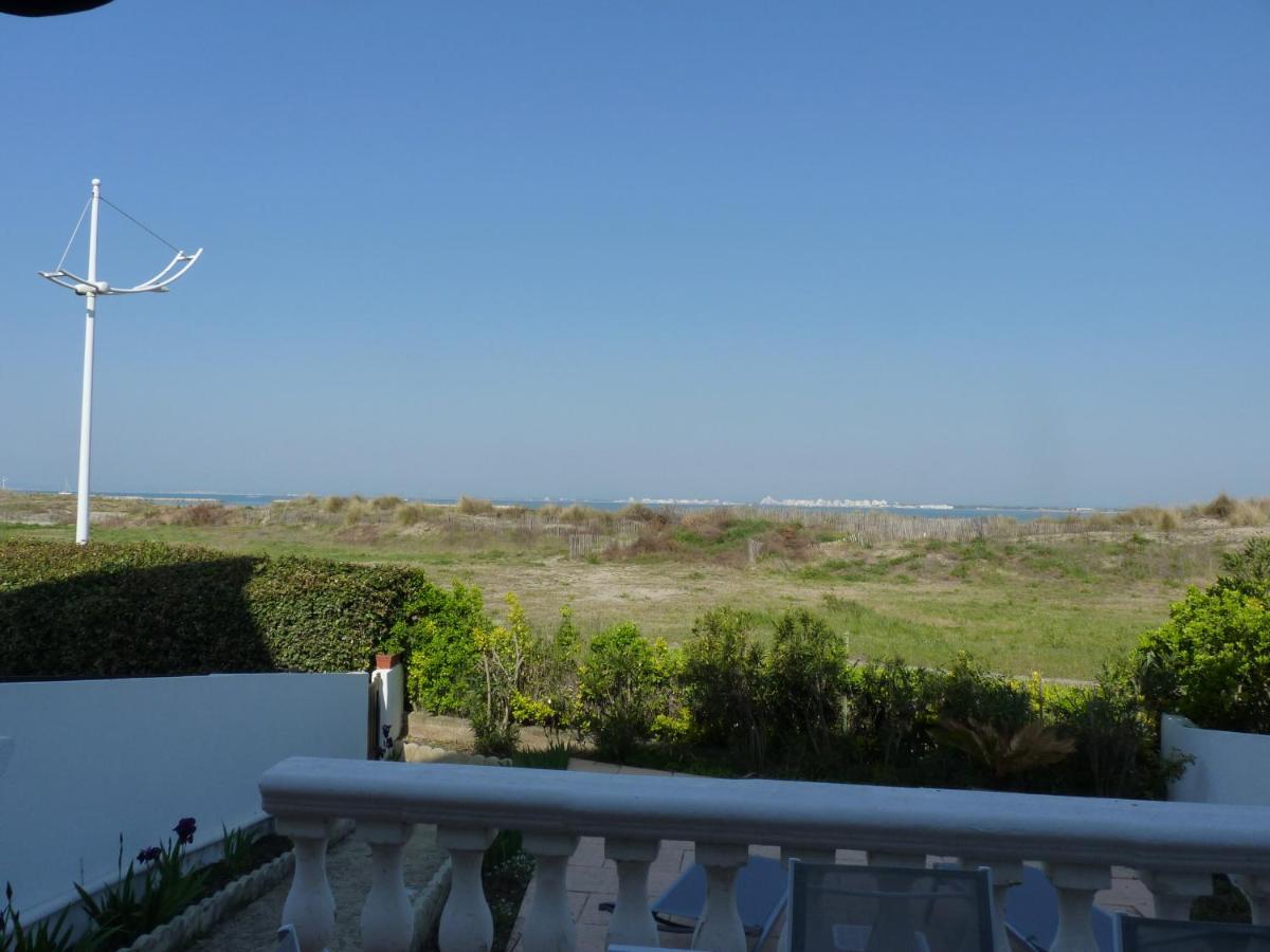 Sol-Y-Days Flamant, Superbe Appartement En Rez De Jardin Avec Grande Terrasse Et Jardinet, Face A La Mer Le Grau-du-Roi Εξωτερικό φωτογραφία