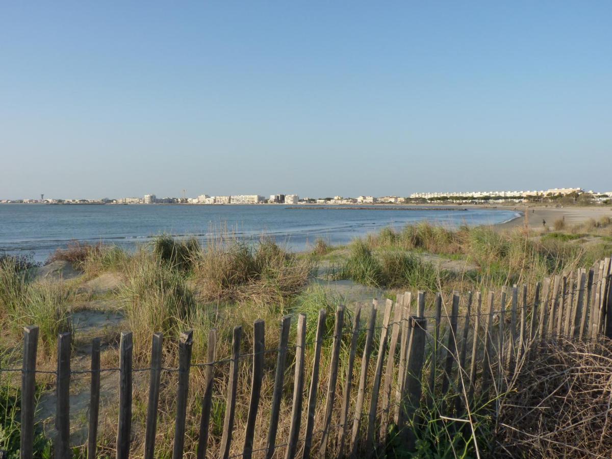 Sol-Y-Days Flamant, Superbe Appartement En Rez De Jardin Avec Grande Terrasse Et Jardinet, Face A La Mer Le Grau-du-Roi Εξωτερικό φωτογραφία